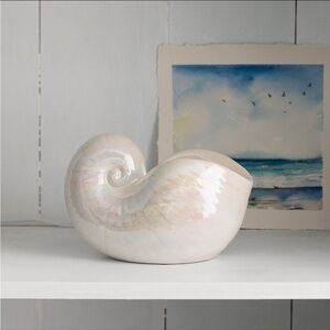 Scentsy NAUTILUS Warmer Iridescent Sea Shell Ocean Sea Beach Decor NIB NWT